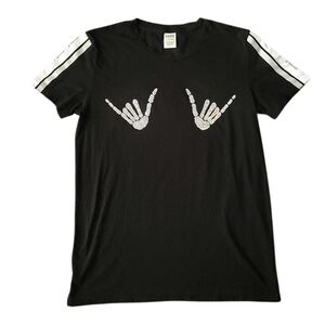 PINK Victoria's Secret "Ghosting You" Tee-Size Small